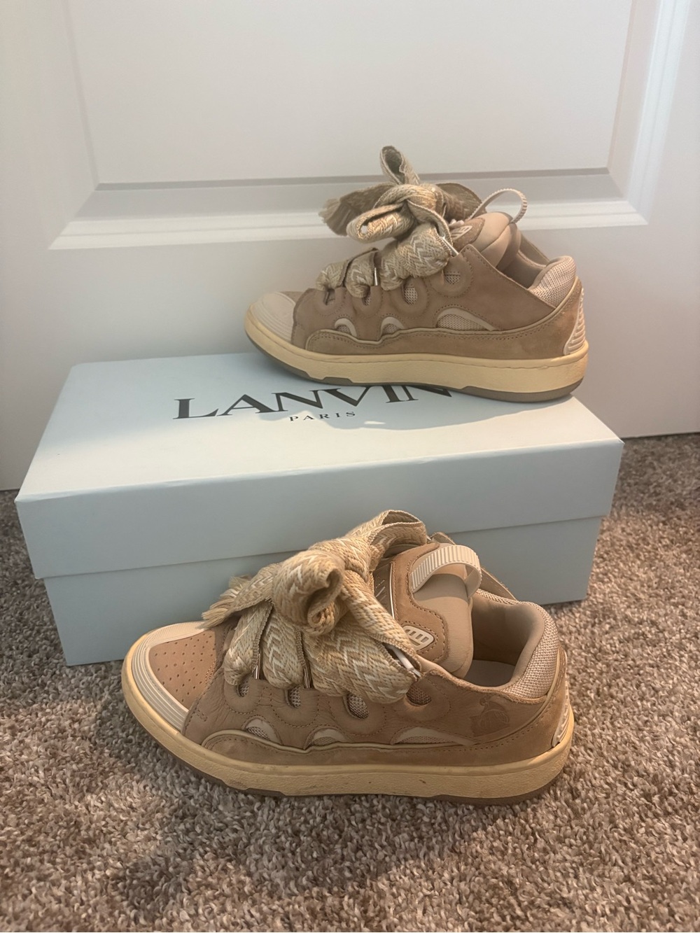 Lanvin Kids Tan-Beige Low-Top Sneakers with Statement Laces
